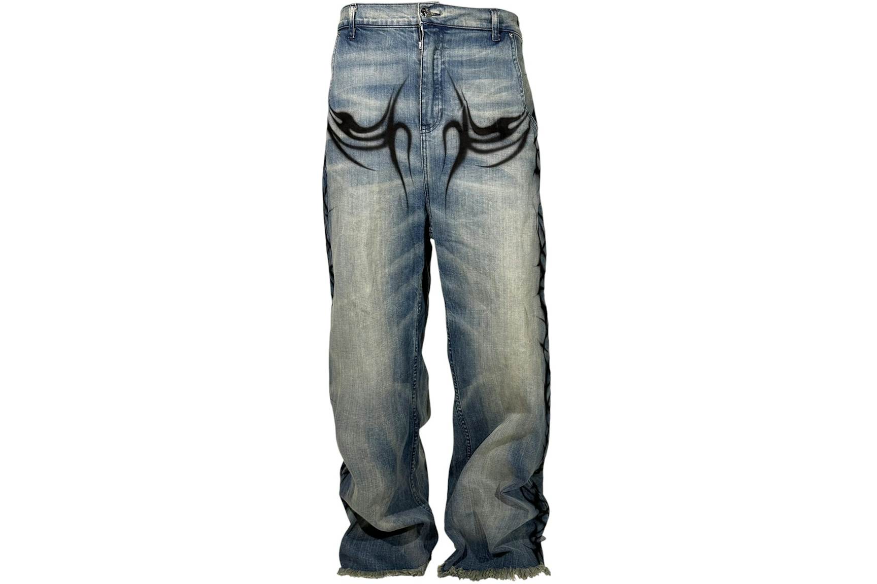 Hellstar Raw Edge Airbrushed Jeans Blue (1) Hellstar Raw Edge Airbrushed Jeans Blue (1) | Fragment Clothing Streetwear