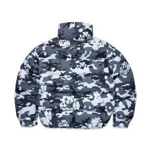 Cotton Wreath Puffer Jacket White Camo | Fragment Clothing - View 2