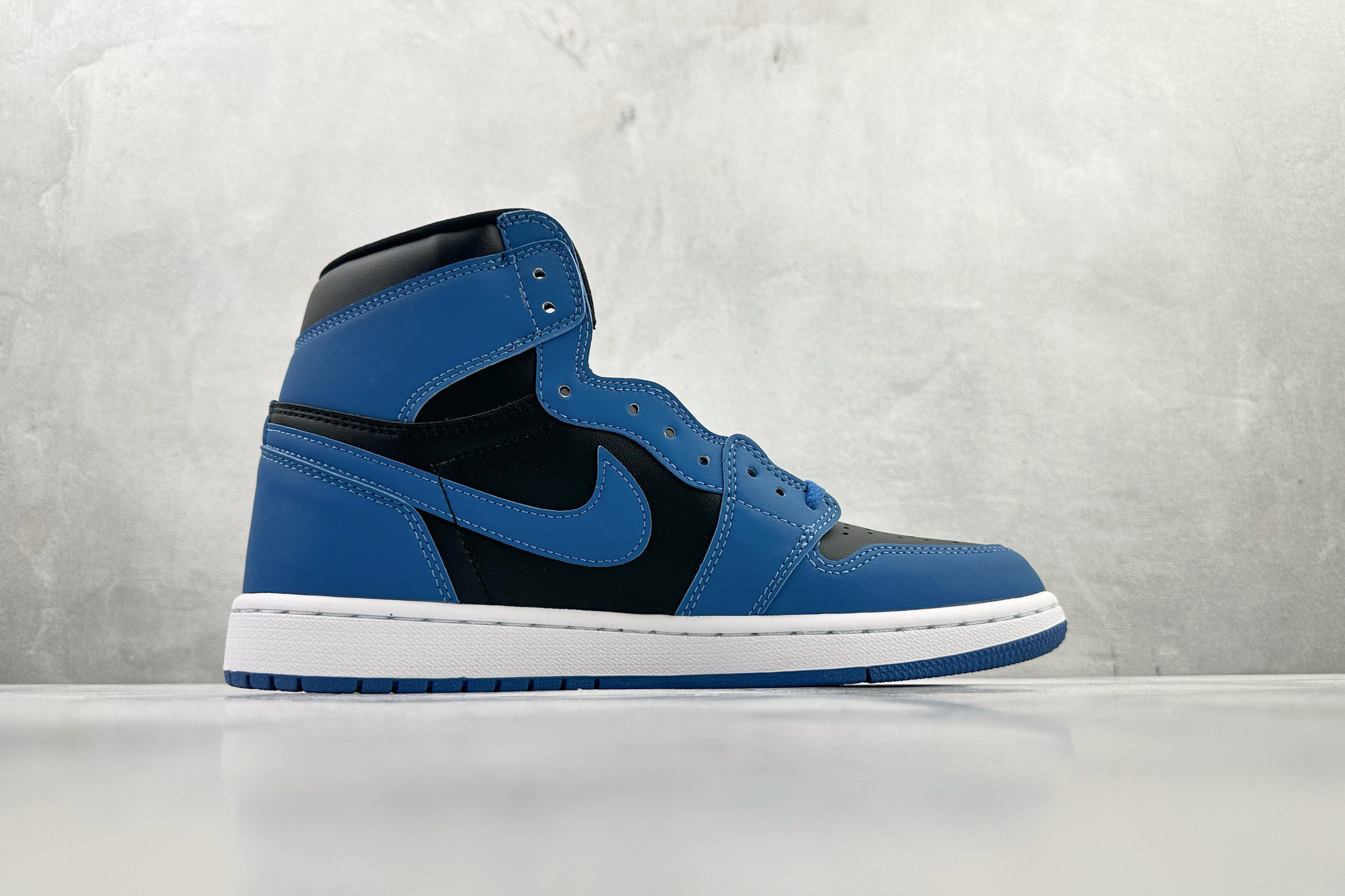 Jordan High Top Street Style Shoes BLUE (2) Jordan High Top Street Style Shoes | Fragment Clothing