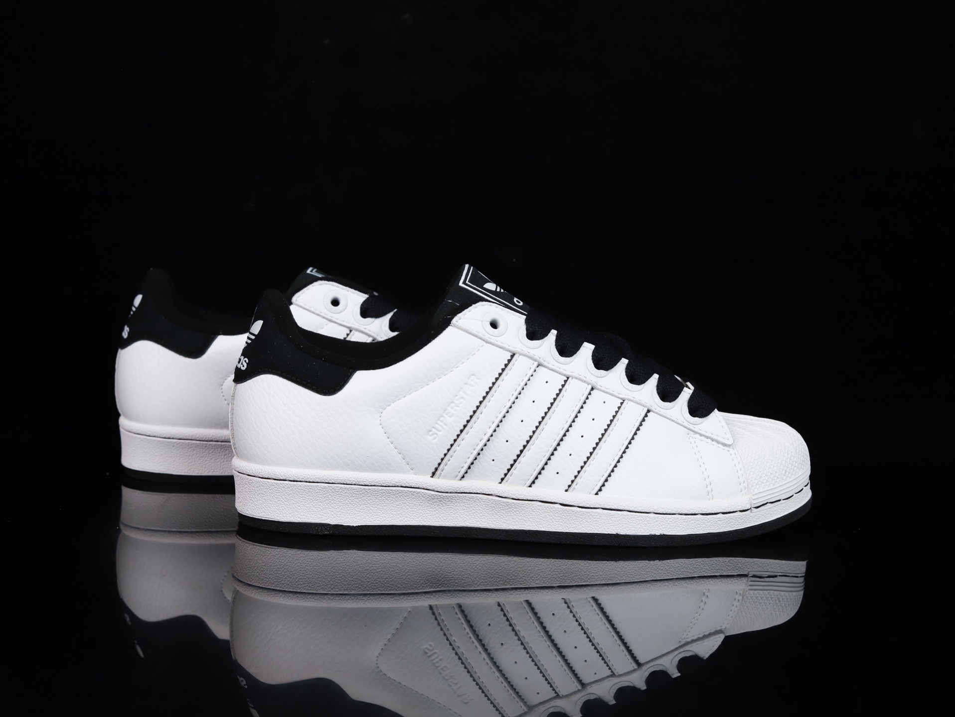 d8c0320b Advanced Engineering Lightweight Multi Directional Traction Court Shoes | Fragment Clothing