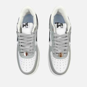 BAPE Bapesta Low Grey/White – Embossed Leather Shoes | Fragment Clothing - View 2