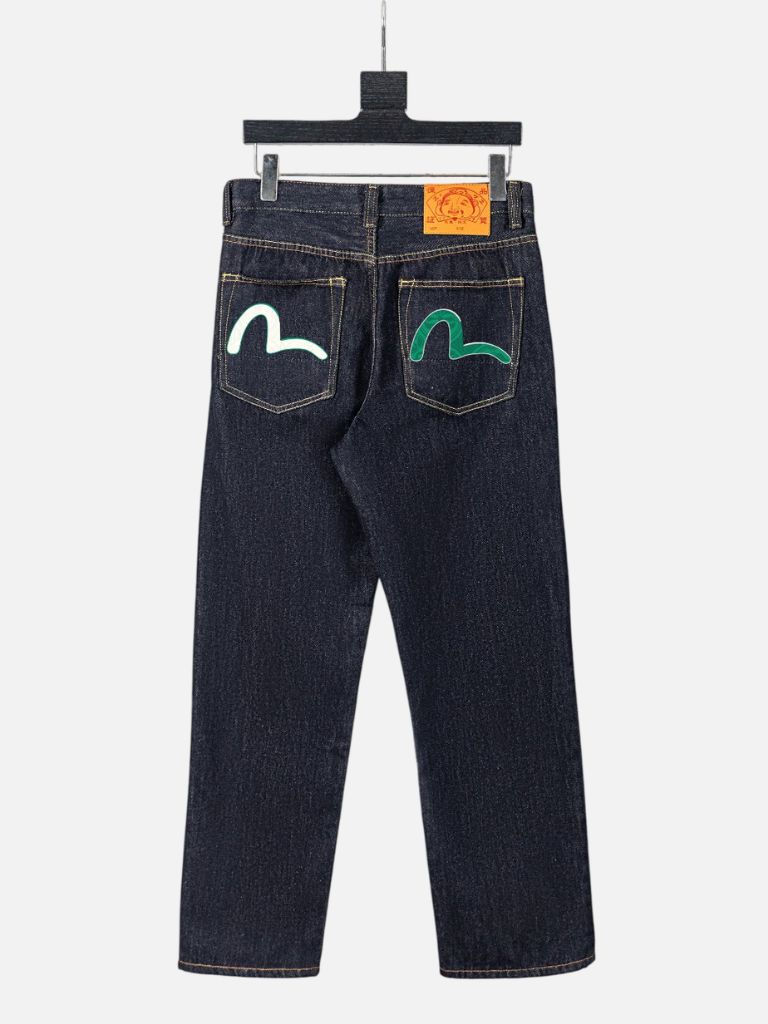 Evisu Seagull & Circular Crest Pocket Regular-Fit Denim Jeans – Dark Indigo Evisu Seagull & Circular Crest Pocket Regular-Fit Denim Jeans – Dark Indigo | Fragment Clothing