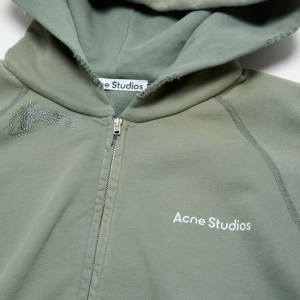 Mended fleece hoodie Slate Grey | Fragment Clothing - View 2